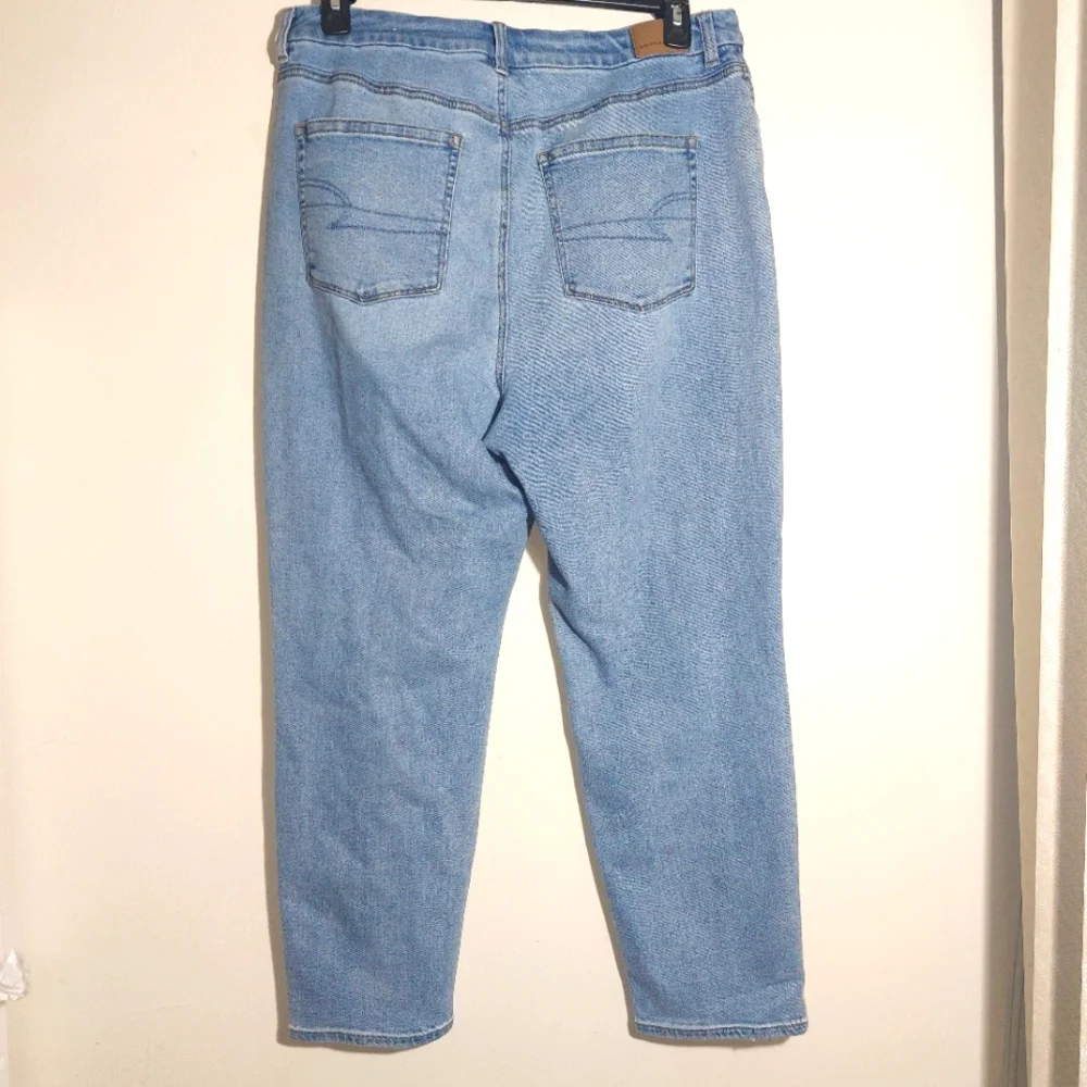 American Eagle Outfitters High Rise Blue Jeans - Picture 8 of 14